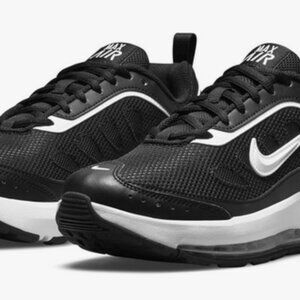 Nike Women’s Sneaker